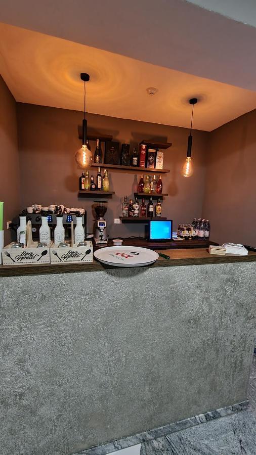 Vila Bun Băile Felix エクステリア 写真