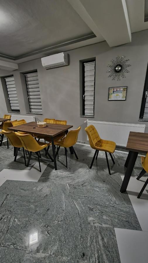 Vila Bun Băile Felix エクステリア 写真